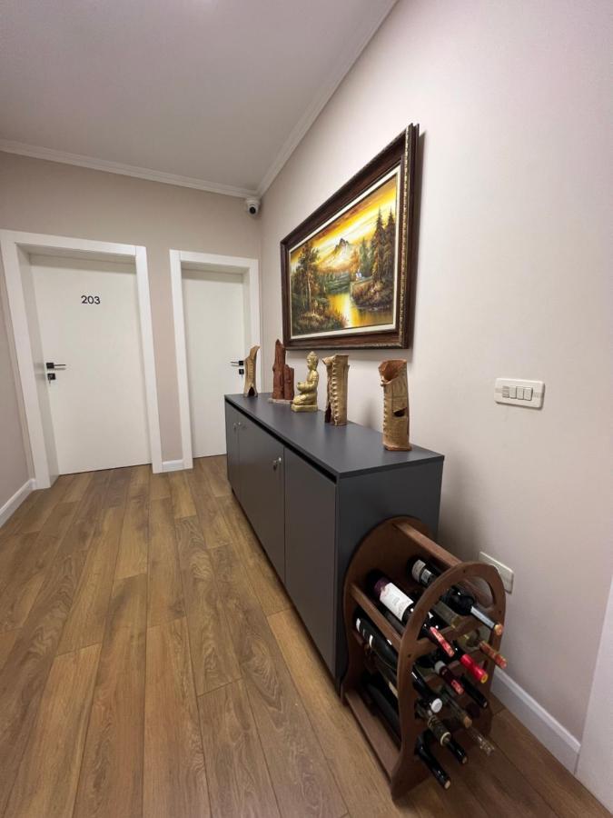 Vila 90 Boutique Hotel Tirana Zewnętrze zdjęcie