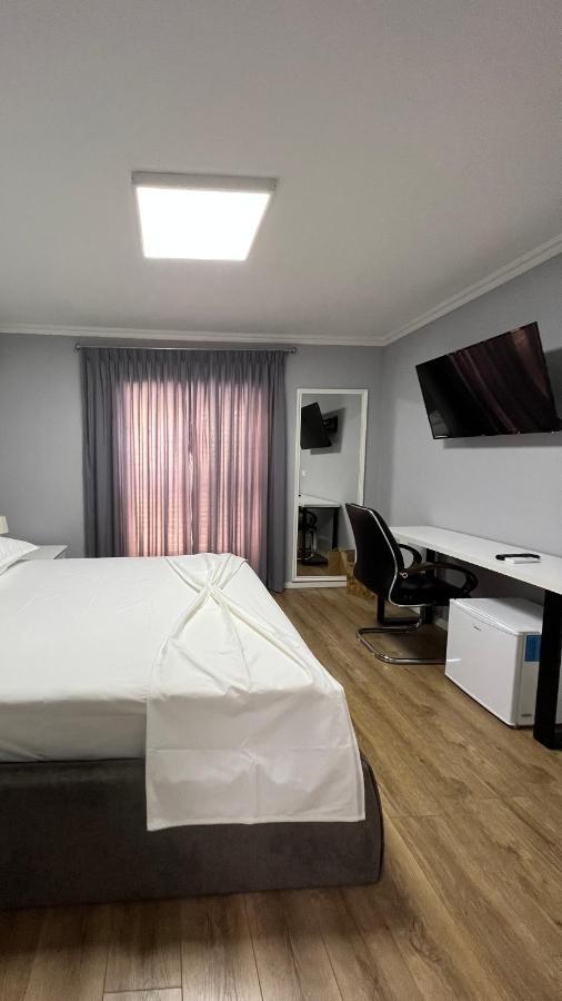 Vila 90 Boutique Hotel Tirana Zewnętrze zdjęcie