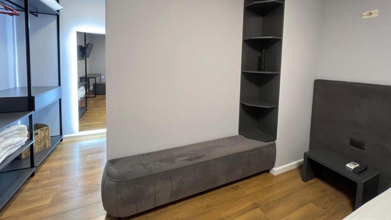 Vila 90 Boutique Hotel Tirana Zewnętrze zdjęcie